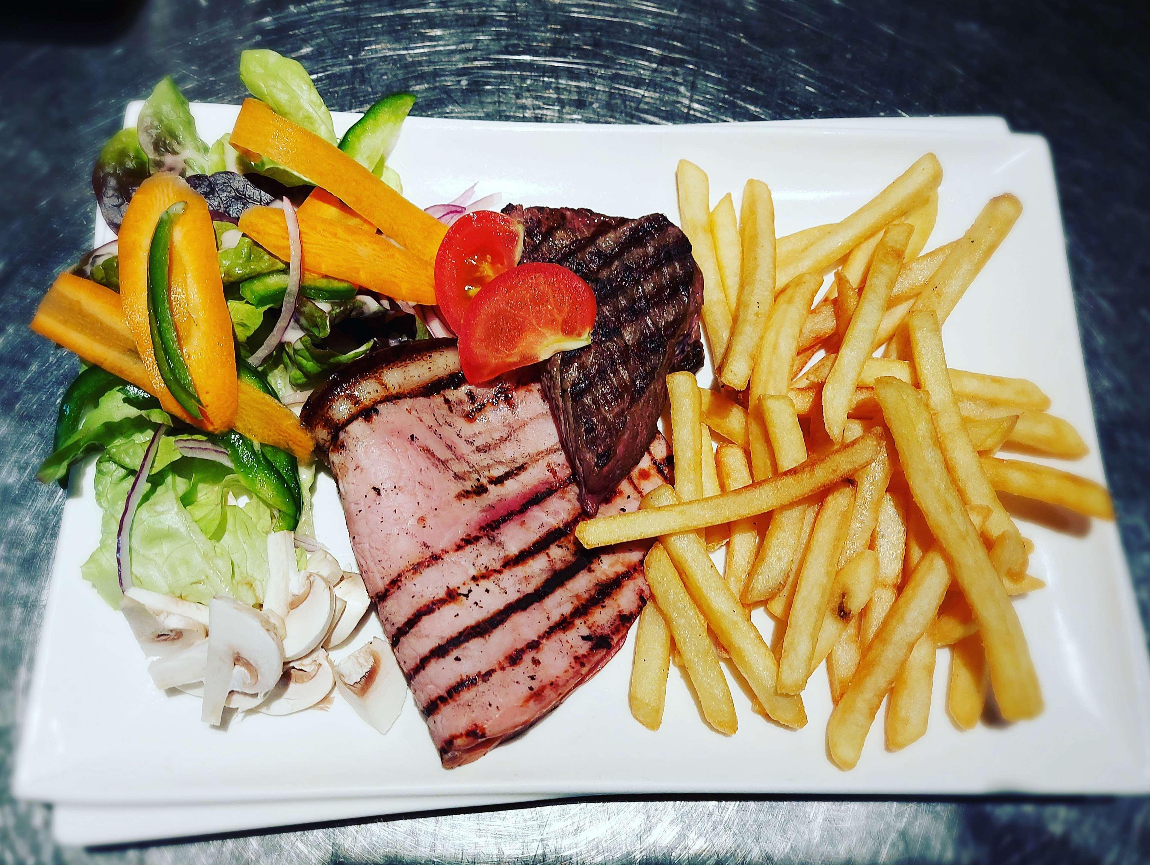 Campanile Bayeux Hotel Екстериор снимка
