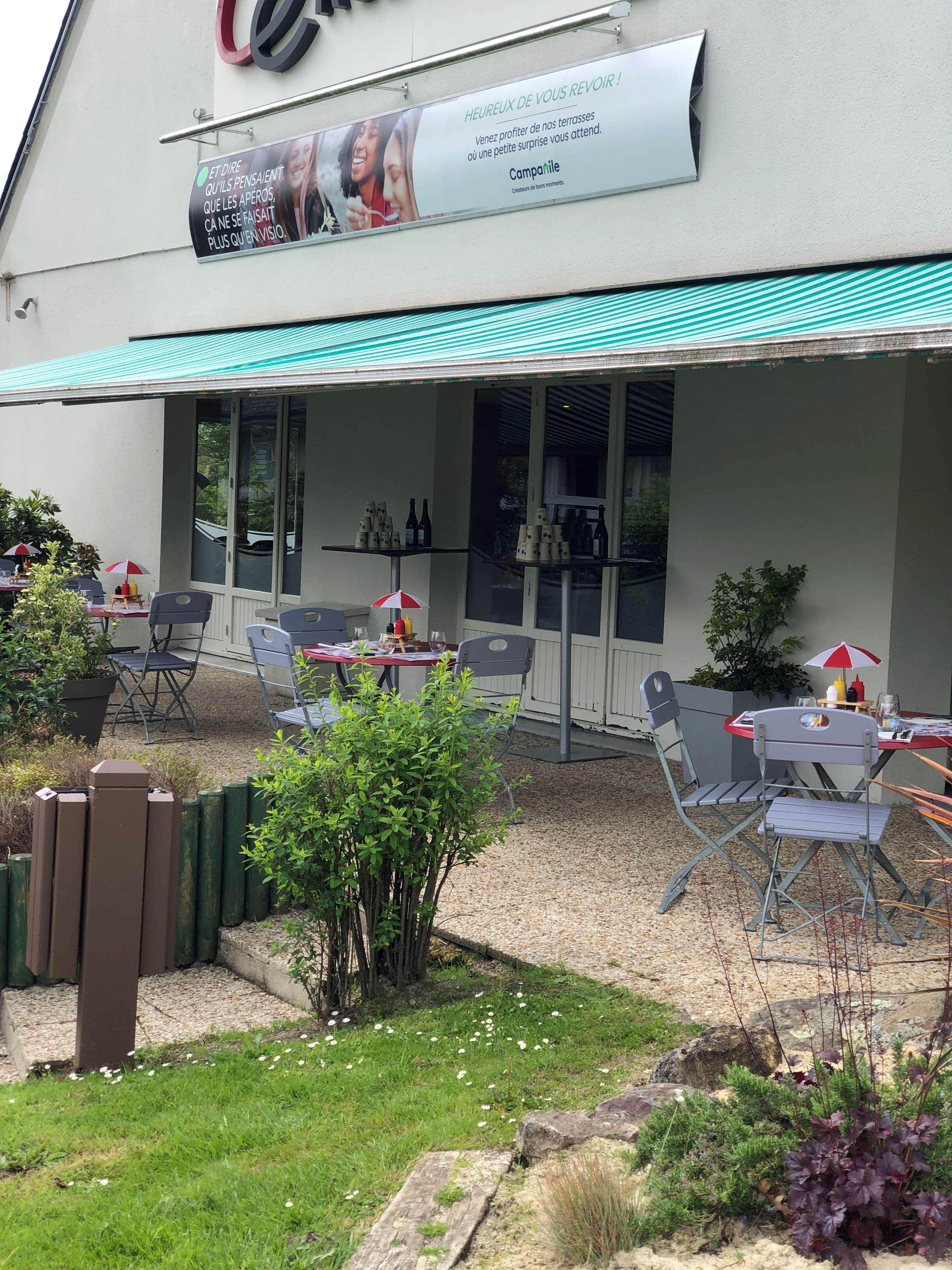 Campanile Bayeux Hotel Екстериор снимка