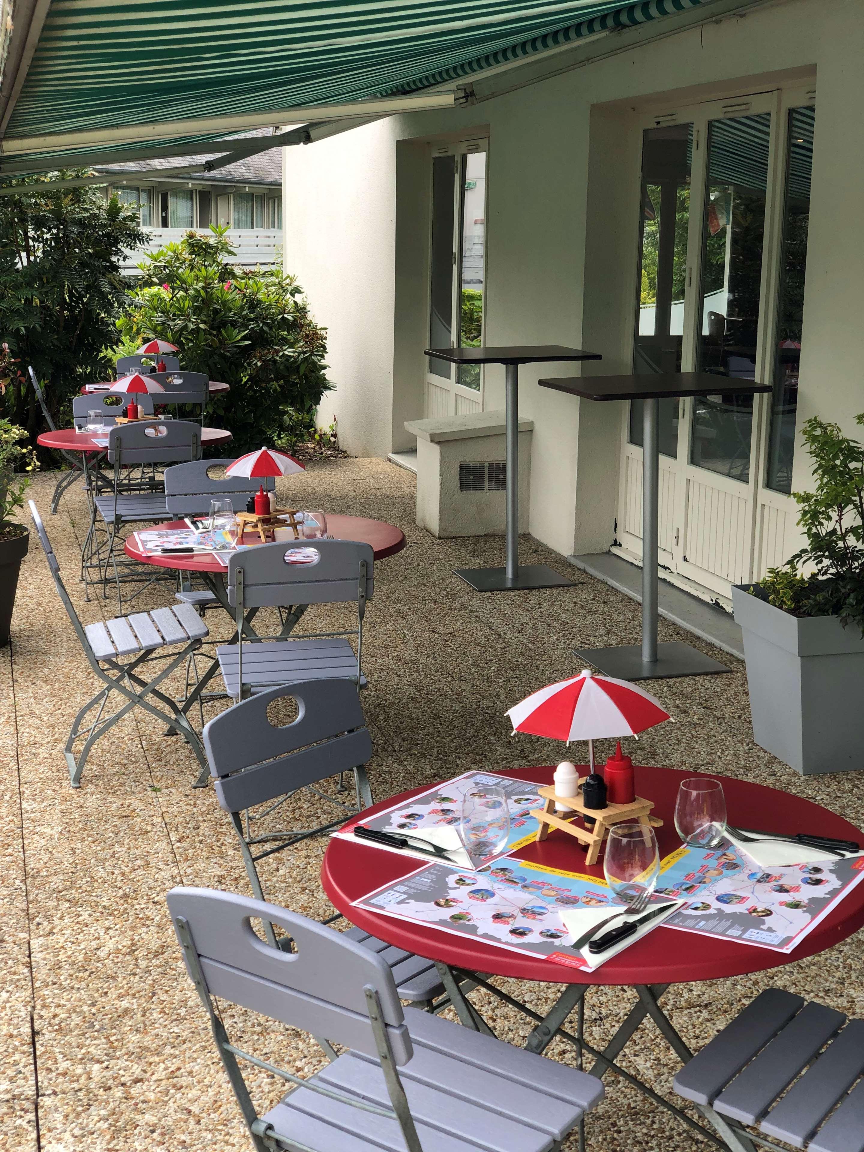 Campanile Bayeux Hotel Екстериор снимка
