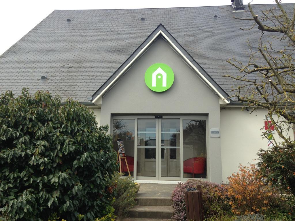 Campanile Bayeux Hotel Екстериор снимка